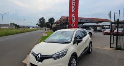 Used, 2015, Renault Captur, White, Manual, Petrol