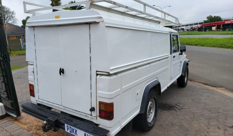 Used 2014 Mahindra BOLERO 2.5 TD White Manual Diesel full