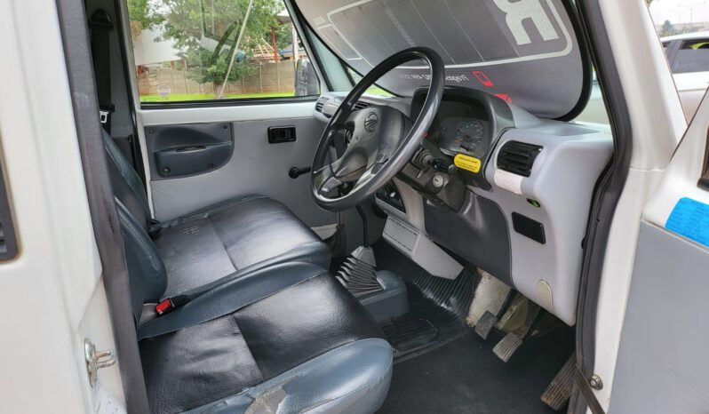 Used 2014 Mahindra BOLERO 2.5 TD White Manual Diesel full