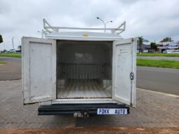 Used 2014 Mahindra BOLERO 2.5 TD White Manual Diesel full