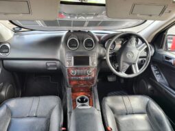 Used 2009 Mercedes-Benz Black Automatic Diesel full