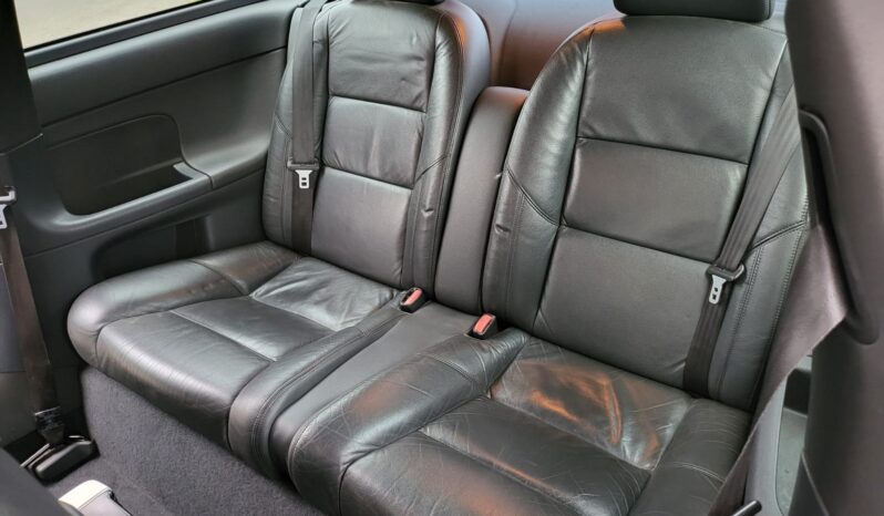 Used 2010 Volvo C30 White Manual Petrol full