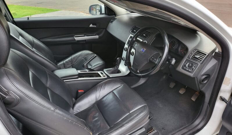 Used 2010 Volvo C30 White Manual Petrol full