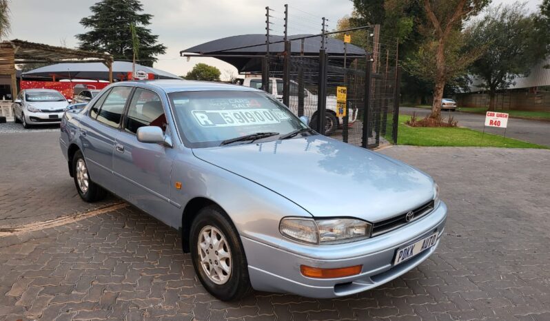 Used 1994 TOYOTA	CAMRY 220 SEI  BLUE MANUAL PETROL full