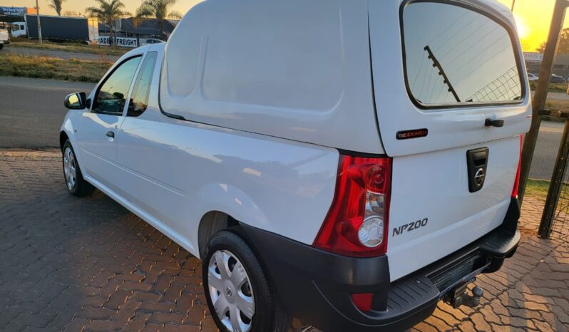 Used 2018 Nissan NP200 1.6i Safety Pack With Canopy Manual Petrol full